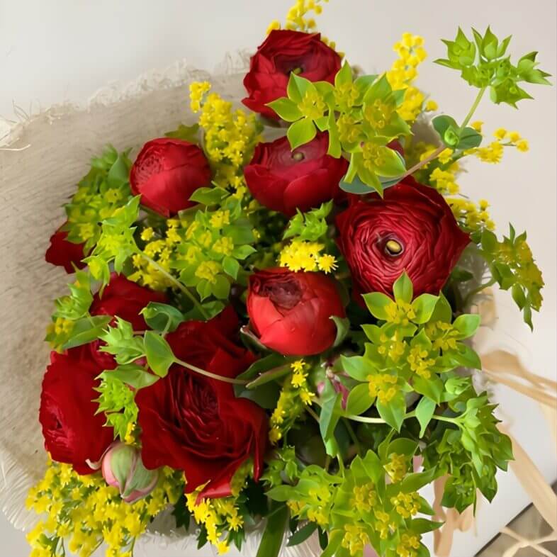 custom wholesale ranunculus bouquet for valentine's day