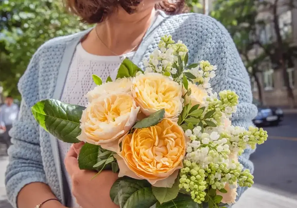 celebrate Mother's Day with fresh flowers